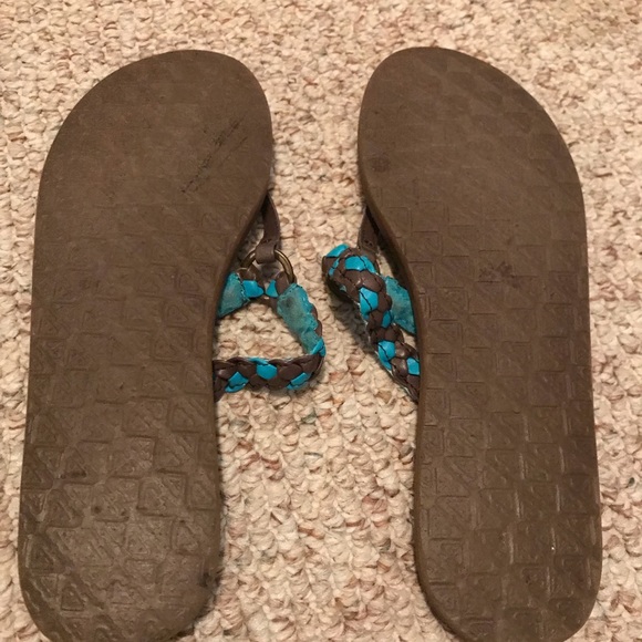 Roxy flip flops - Picture 3 of 3